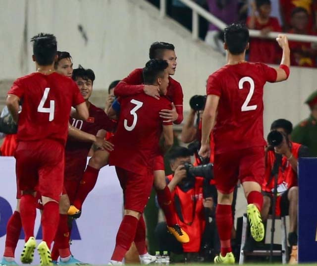 Quang Hải ghi bàn duy nhất giúp đội tuyển Việt Nam giành chiến thắng