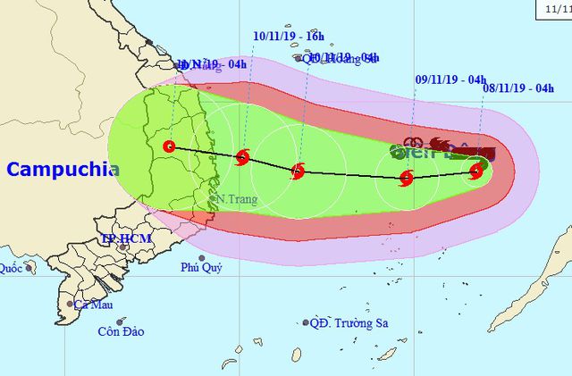 Vị trí và hướng di chuyển của bão số 6. (Ảnh: NCHMF).