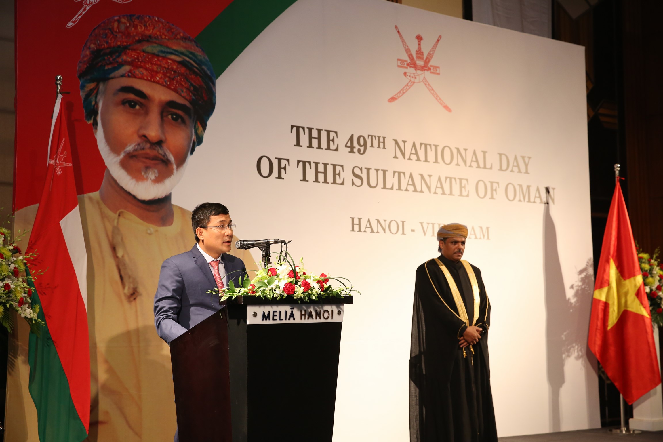 Thứ trưởng Bộ Ngoại Giao VN- Nguyễn Minh Vũ phát biểu tại lễ mừng Quốc khánh Oman