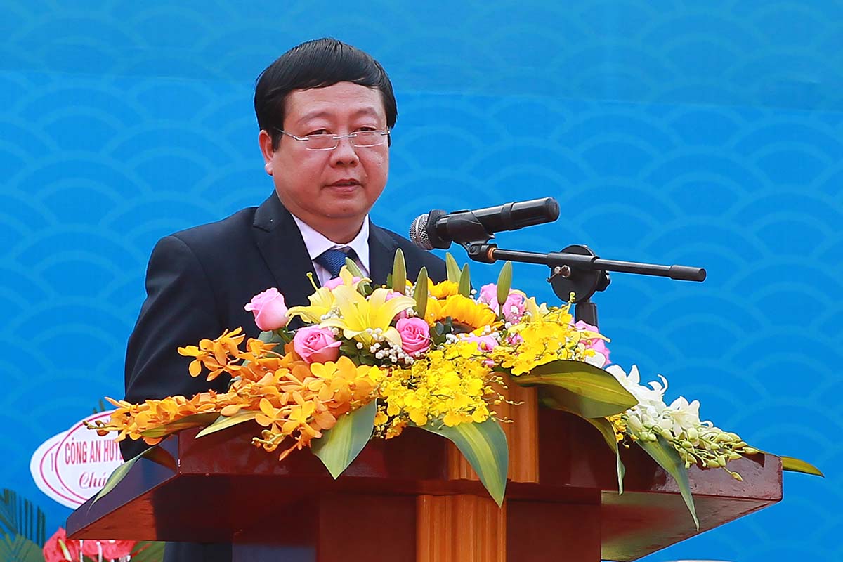Ph&aacute;t biểu tại Lễ c&ocirc;ng bố quyết định v&agrave; gắn biển điểm du lịch l&agrave;ng nghề Gốm Chu Đậu, &ocirc;ng Nguyễn Dương Th&aacute;i, Chủ tịch UBND tỉnh Hải Dương biểu dương huyện Nam S&aacute;ch v&agrave; C&ocirc;ng ty cổ phần Gốm Chu Đậu đ&atilde; c&oacute; nhiều nỗ lực để phục hồi l&agrave;ng gốm cổ truyền v&agrave; đến nay đ&atilde; ph&aacute;t triển Chu Đậu trở th&agrave;nh điểm đến du lịch hấp dẫn của tỉnh Hải Dương.
