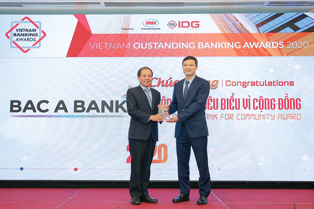 BAC A BANK nhận giải ngân hàng tiêu biểu Vì Cộng đồng của Giải thưởng VOBA 2020