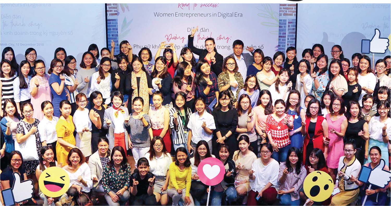 Diễn đàn “Đường tới thành công: Phụ nữ khởi nghiệp và kinh doanh trong kỷ nguyên số” do Facebook và Diễn đàn Sáng kiến hỗ trợ phụ nữ khởi nghiệp, kinh doanh (WISE) tổ chức