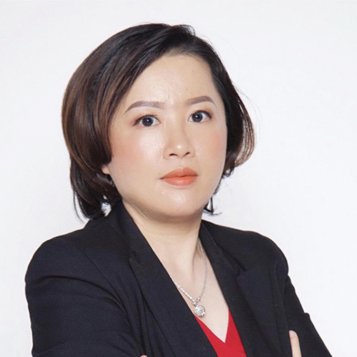 - Bà Lê Phương Dung,  	Tổng giám đốc Công ty Tư vấn chiến lược Pharmaco