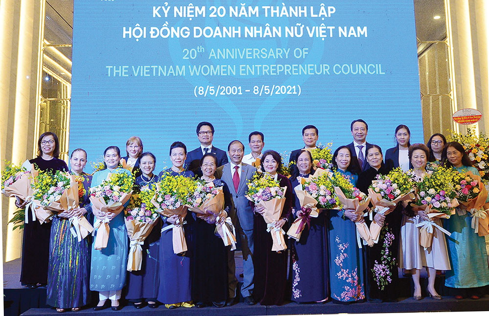 Tin vắn Đầu tư Online ngày 20/10