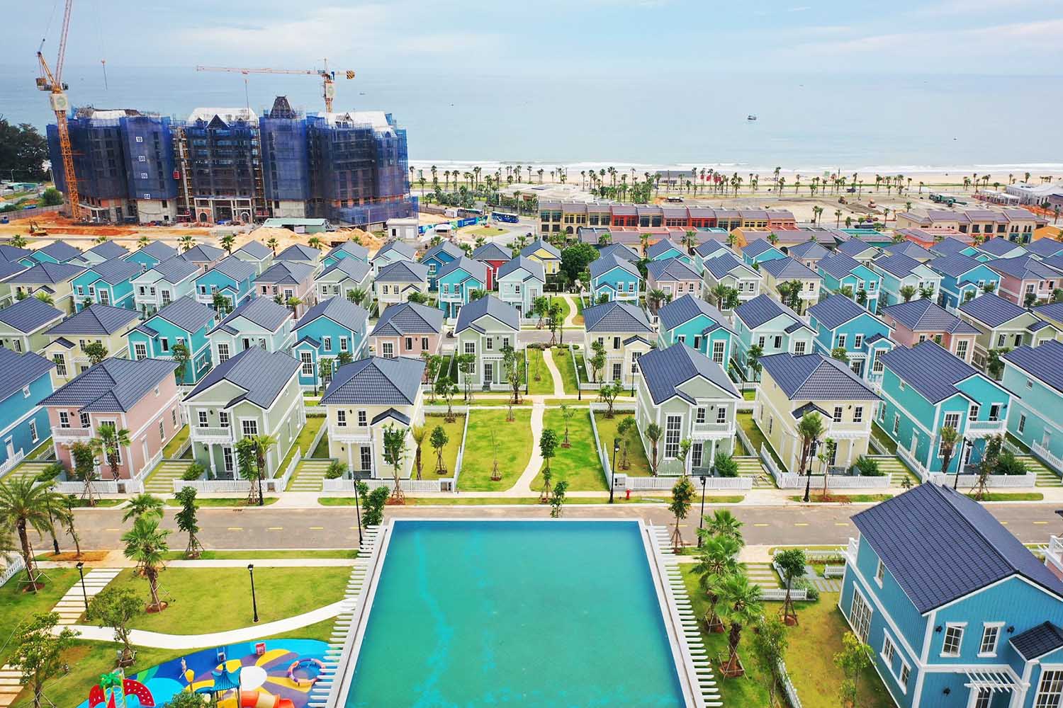 bất động sản nghỉ dưỡng Phan Thiết tiếp tục là lựa chọn được nhà đầu tư ưu ái trong mùa cao điểm cuối năm. Hình ảnh thực tế tại Dự án NovaWorld Phan Thiet quy mô 1.000 ha tháng 11/2021