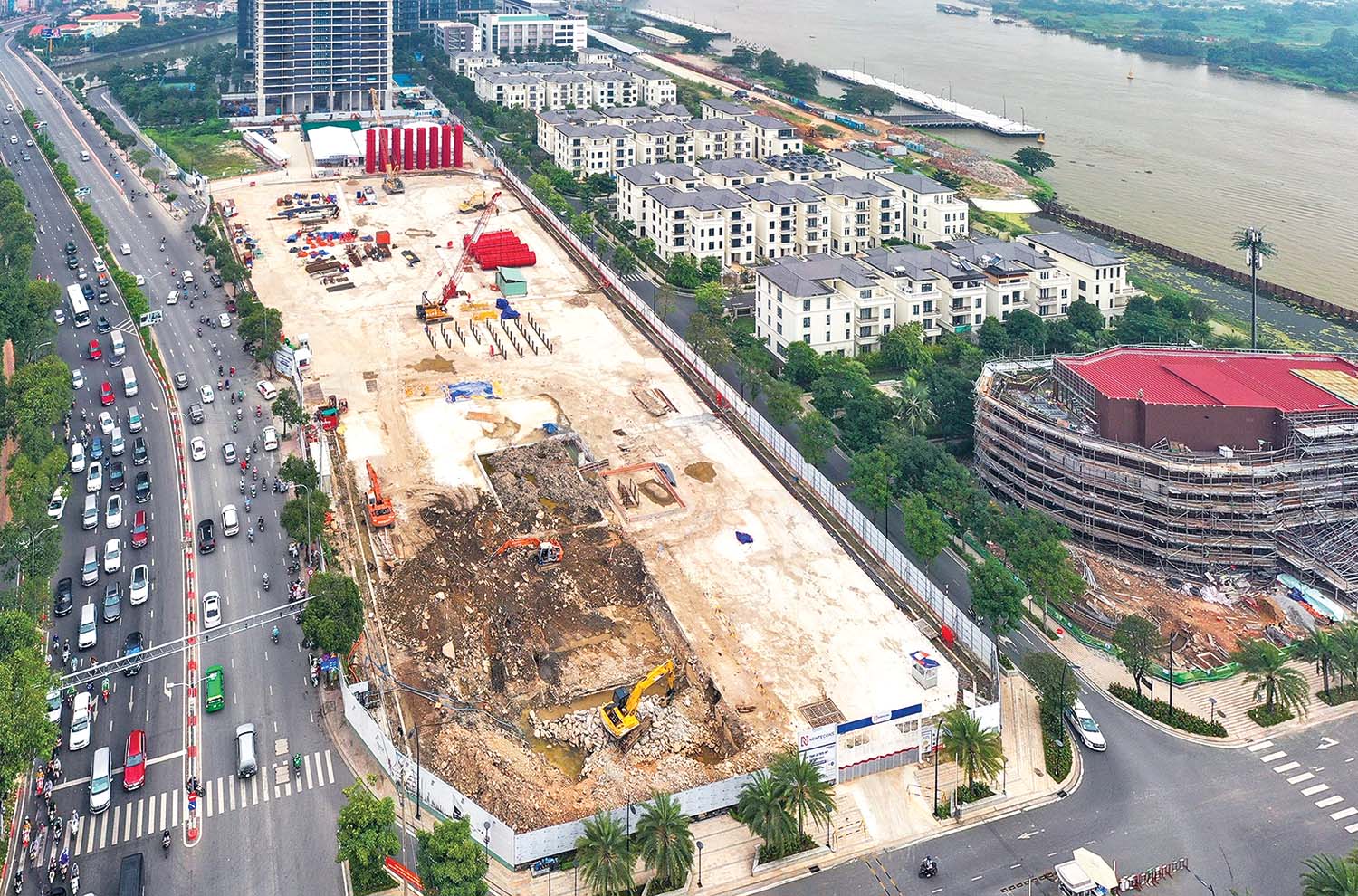 Chủ đầu tư đang gấp rút triển khai Dự án Grand Marina Saigon để cung cấp hàng ra thị trường  	Ảnh: Lê Toàn