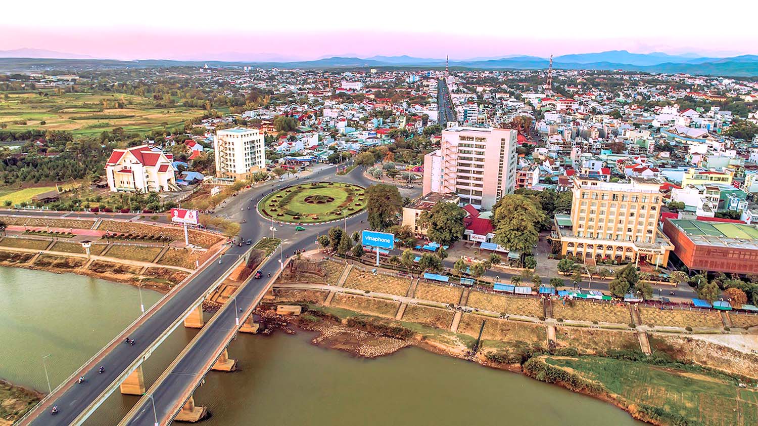 Công ty TNHH Đông Anh đã trúng nhiều gói thầu trên địa bàn TP. Kon Tum