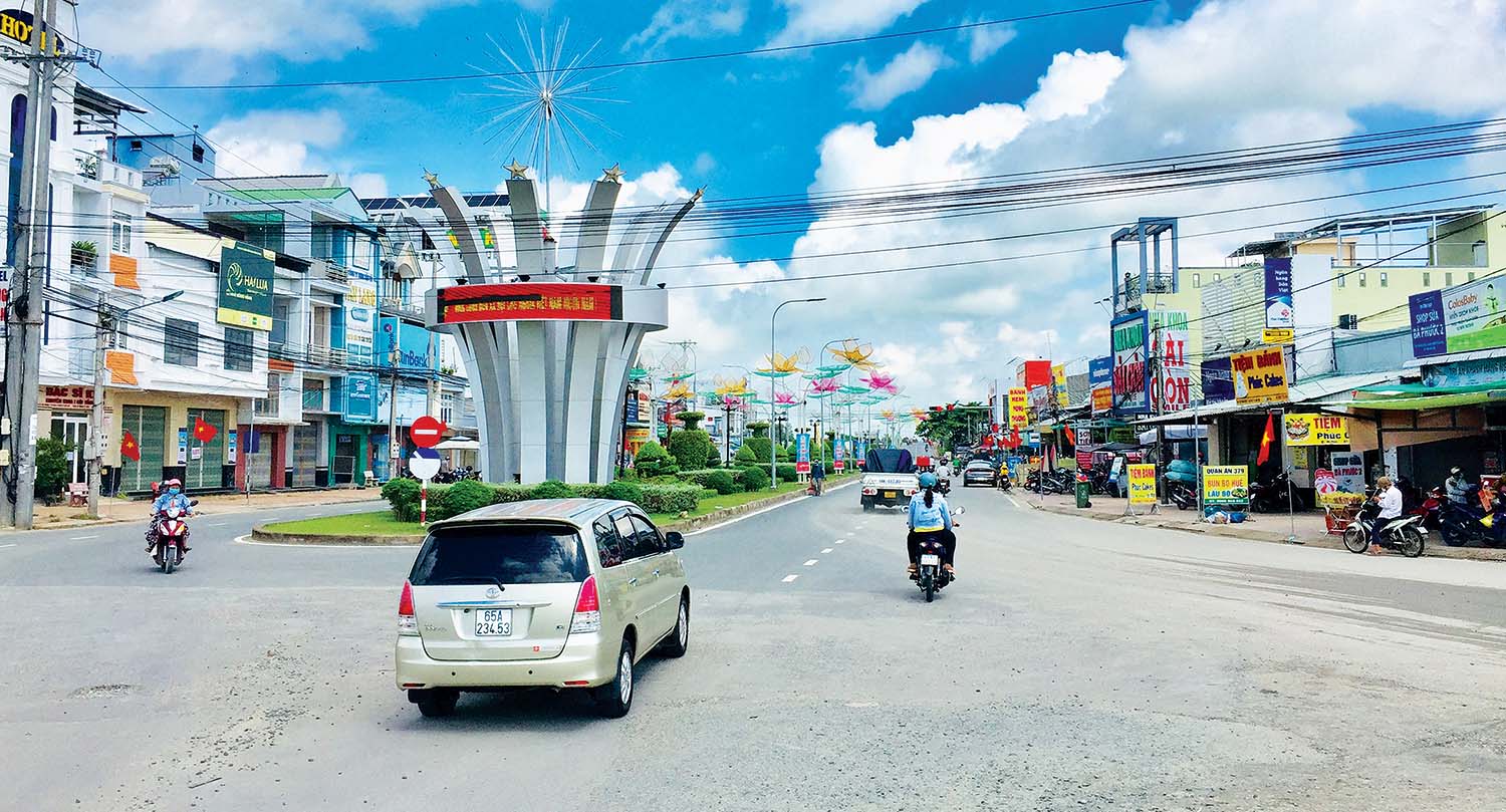 Hạ tầng trung tâm huyện Cờ Đỏ ngày một hoàn thiện