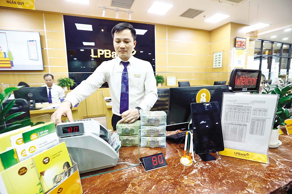 LPBank góp mặt trong Bảng xếp hạng lợi nhuận quý I/2024, với vị trí thứ 10, đạt 2.298 tỷ đồng lãi sau thuế	Ảnh: Đ.T
