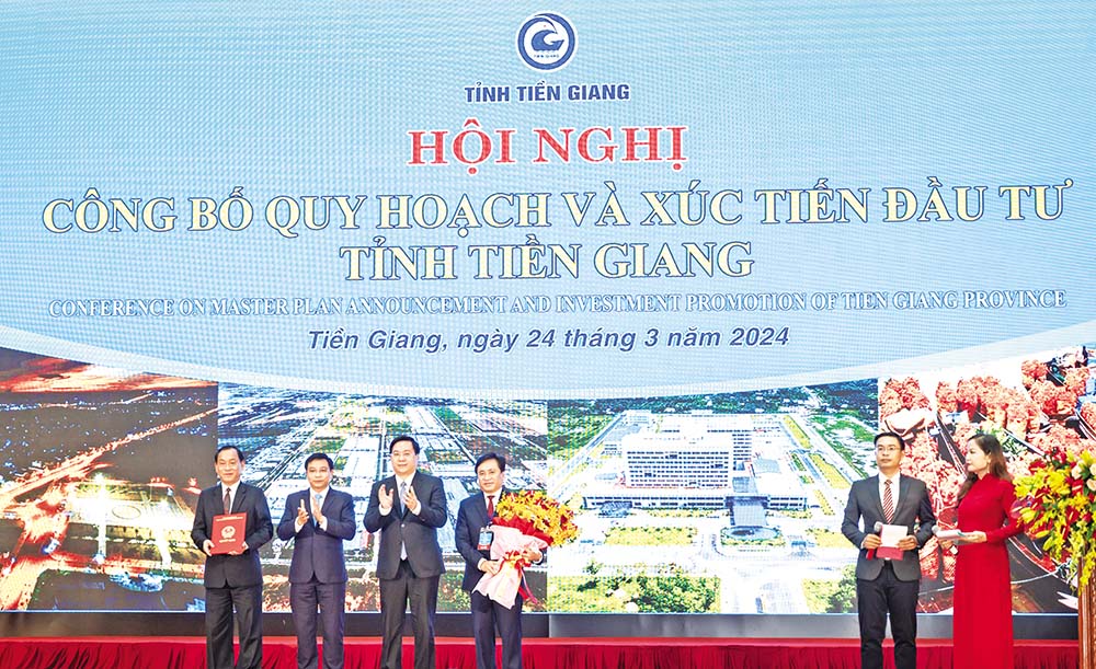 Tiền Giang cam kết cải thiện môi trường đầu tư, kinh doanh, tạo điều kiện thuận lợi nhất cho doanh nghiệp hoạt động