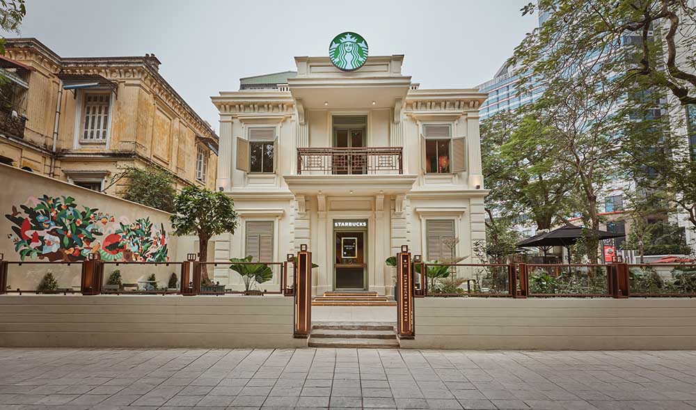 Starbucks đang quay lại giá trị cốt lõi với việc tập trung vào việc nâng cao trải nghiệm tại cửa hàng