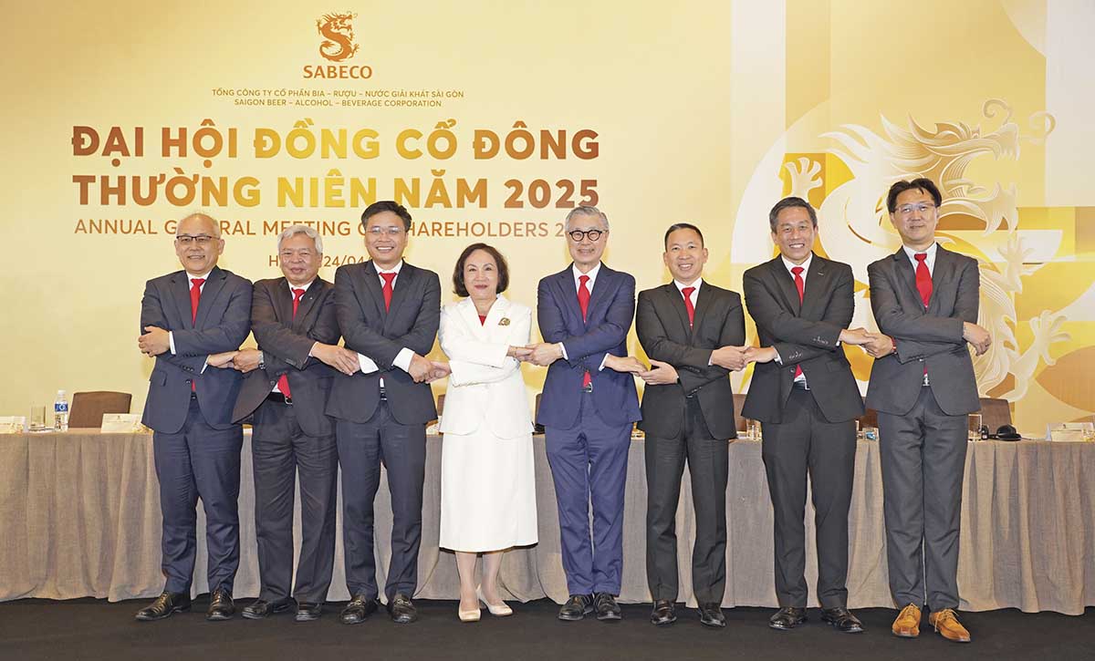 Hội đồng Quản trị và Ban Giám đốc SABECO tại Đại hội đồng cổ đông diễn ra sáng ngày 24/4/2025