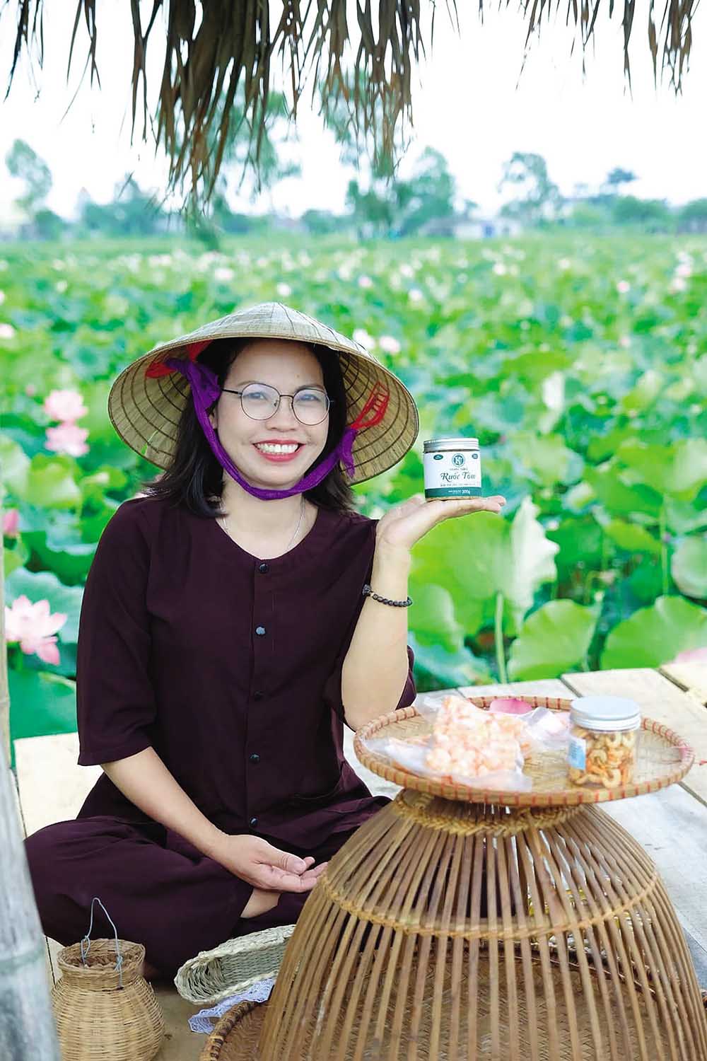 Doãn Thị Thoa, Giám đốc Hợp tác xã Khang Tường