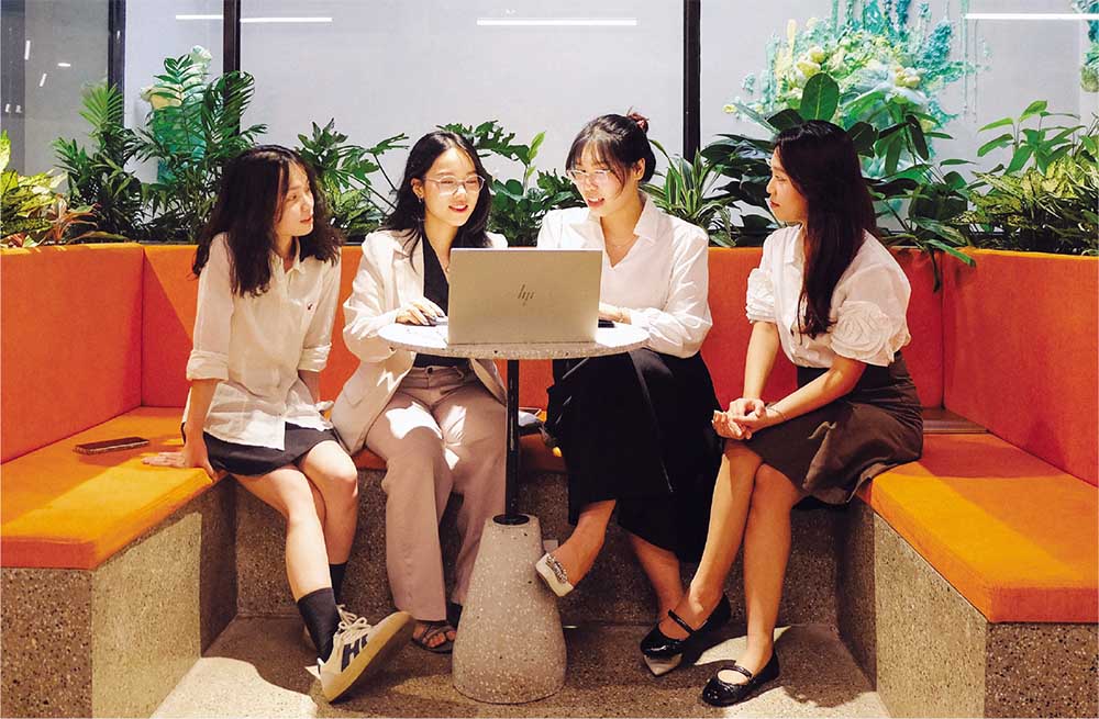 Nhiều doanh nghiệp có xu hướng thuê văn phòng tại các tòa nhà mới, hiện đại, tiện nghi 