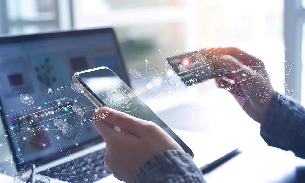 Đối tượng lừa đảo tạo lập các trang web có tên gọi dễ gây nhầm lẫn với các sàn giao dịch chứng khoán quốc tế để lừa nhà đầu tư 	ảnh: shutterstock