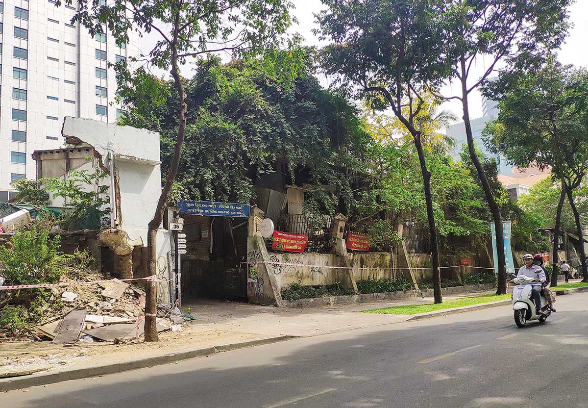Khu đất vàng tại 33 - đường Nguyễn Du (TP.HCM), một trong 4 khu đất mà Vinafood II chuyển cho Đinh Trường Chinh	
