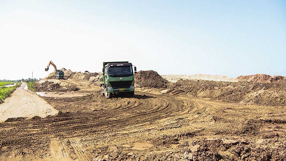 Thi công Dự án Đầu tư xây dựng tuyến đường cao tốc Ninh Bình - Hải Phòng, đoạn qua tỉnh Nam Định (cũ) và Thái Bình (cũ)