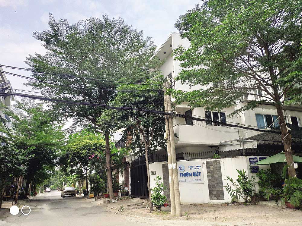 Nhiều người dân xây nhà và sinh sống hàng chục năm tại Khu dân cư Sông Đà nhưng chưa có sổ đỏ vì bị bán trộm nền