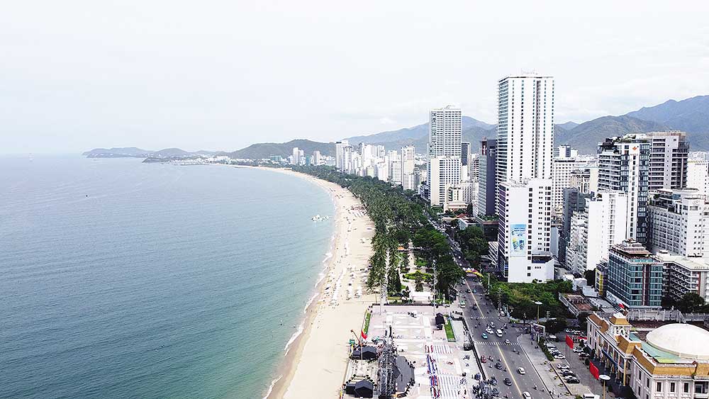 Khánh Hòa đặt mục tiêu đến năm 2030 trở thành trung tâm du lịch biển quốc tế