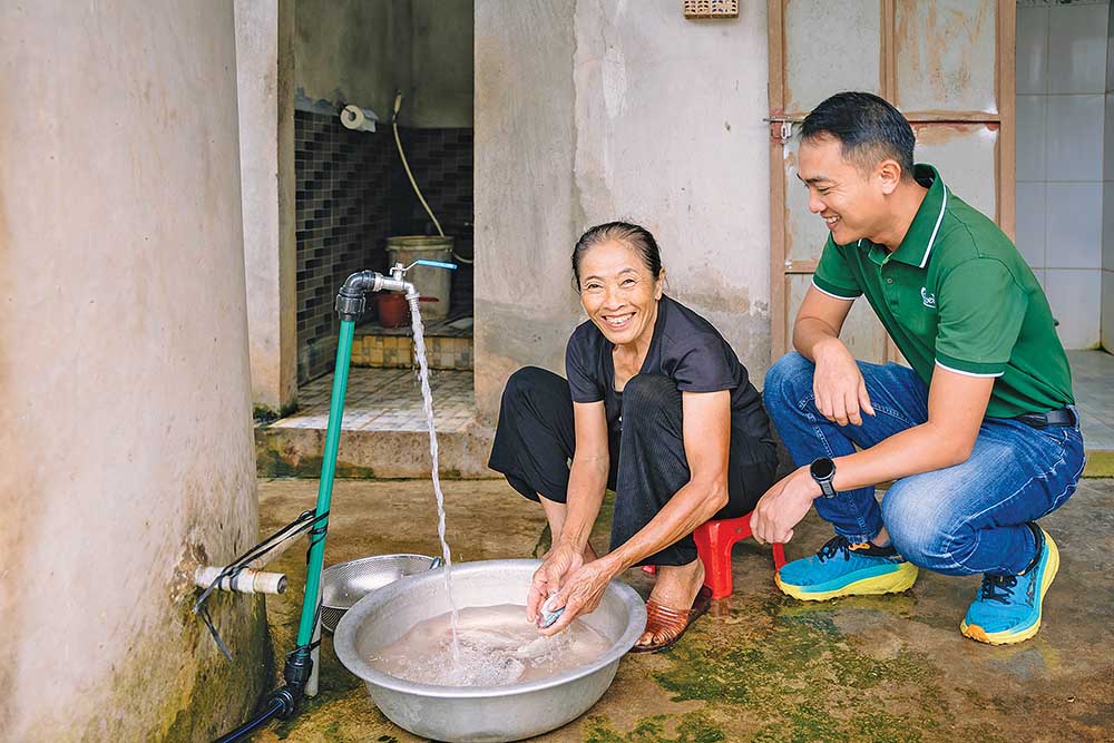 Mỗi giọt nước sạch được trao đi là tiền đề cho một cuộc sống tốt đẹp hơn, minh chứng cho cam kết phát triển bền vững và trách nhiệm xã hội mà Carlsberg  Việt Nam không ngừng vun đắp