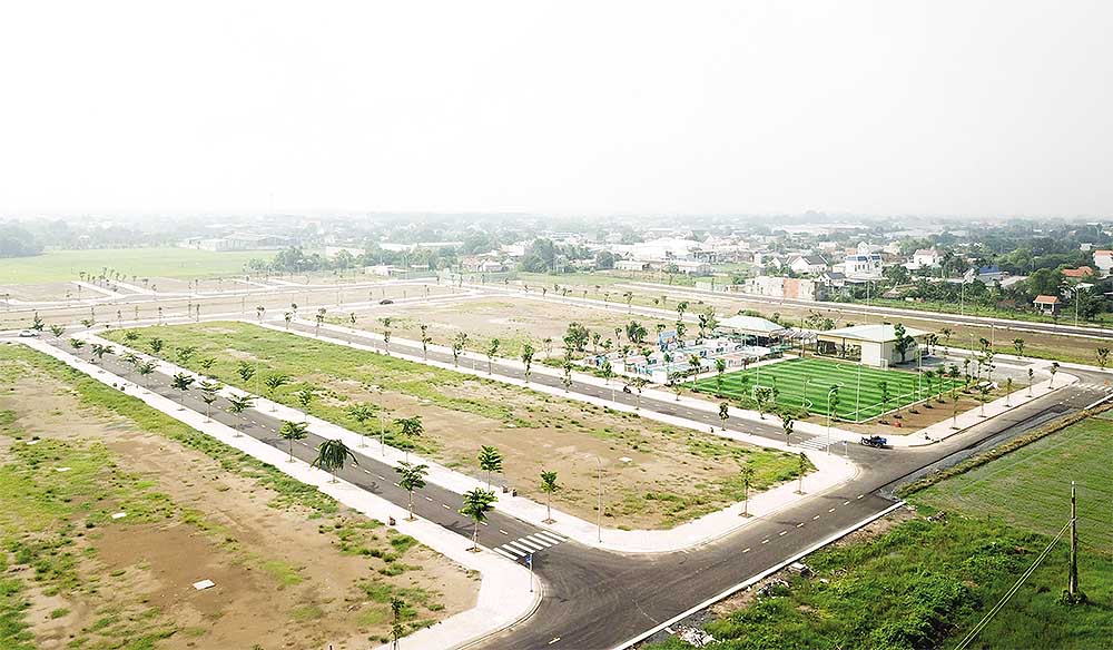 Đất nền ph&acirc;n l&ocirc; vẫn chưa thể phục hồi bởi kh&aacute;ch h&agrave;ng kh&ocirc;ng c&ograve;n mặn m&agrave; (Ảnh: G.H)