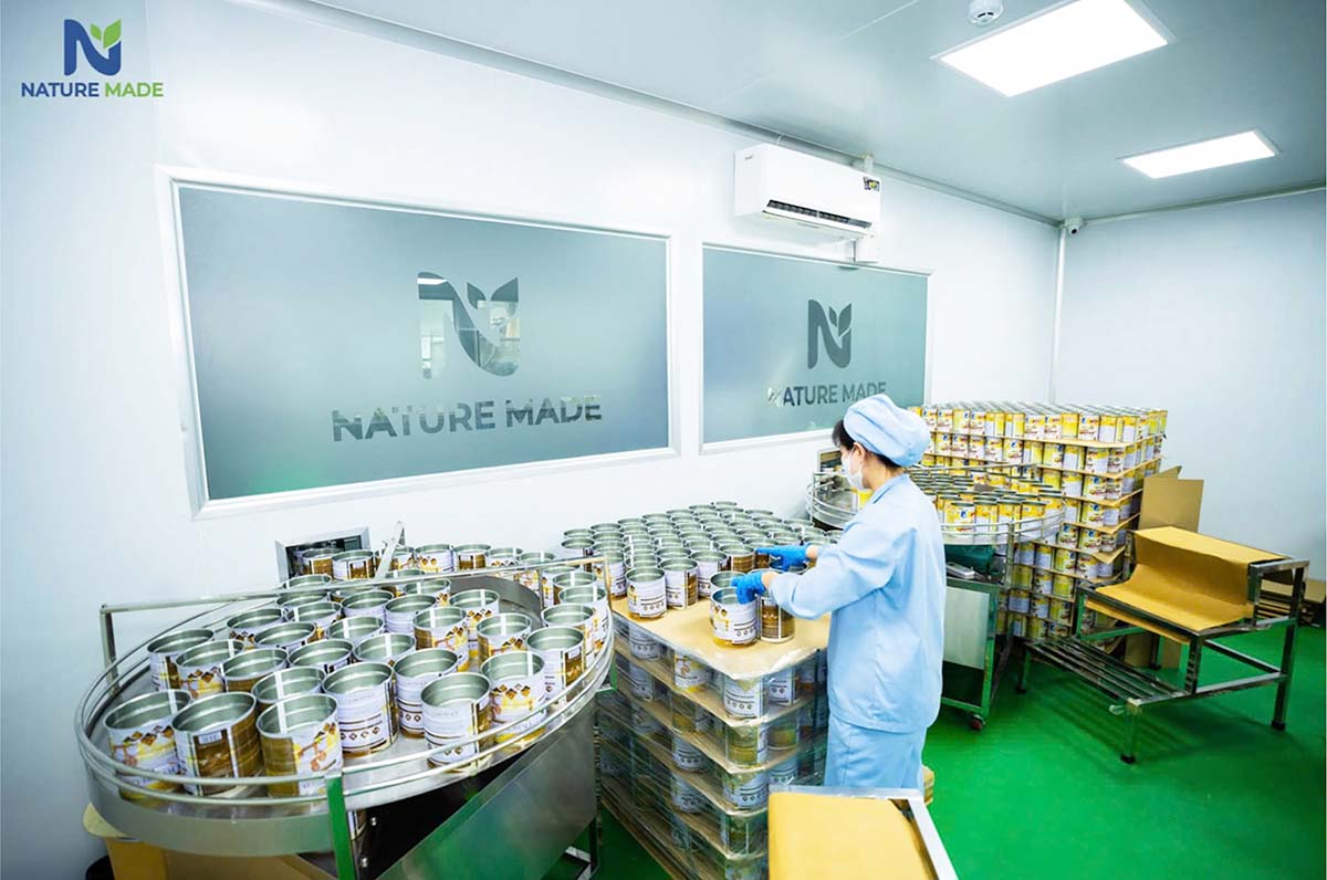  Nh&agrave; m&aacute;y sản xuất của C&ocirc;ng ty Nature Made (Ảnh: Naturemade)