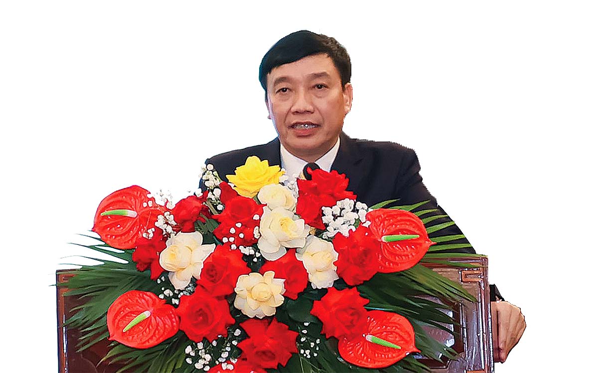 &Ocirc;ng Mai Văn Quyết, Ủy vi&ecirc;n Ban thường vụ Tỉnh ủy, B&iacute; thư Đảng ủy, Gi&aacute;m đốc Sở t&agrave;i ch&iacute;nh tỉnh Ninh B&igrave;nh nhấn mạnh: Năm 2025 l&agrave; năm &ldquo;về đ&iacute;ch&rdquo; của nhiệm kỳ, đồng thời l&agrave; năm đặt nền m&oacute;ng cho giai đoạn ph&aacute;t triển mới. Trong h&agrave;nh tr&igrave;nh đ&oacute;, ng&agrave;nh t&agrave;i ch&iacute;nh Ninh B&igrave;nh đ&atilde; khẳng định r&otilde; vai tr&ograve; trụ cột trong ổn định kinh tế vĩ m&ocirc; địa phương, dẫn dắt nguồn lực v&agrave; kiến tạo động lực tăng trưởng.                                         