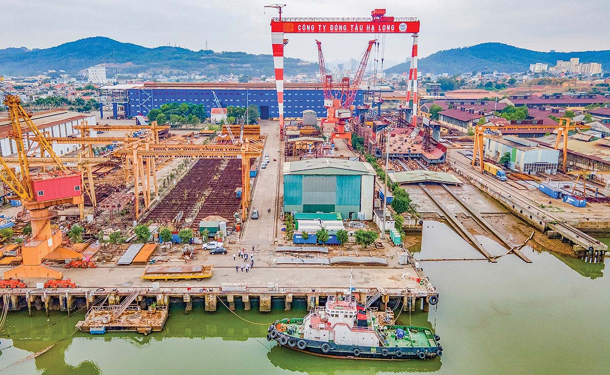 Nh&agrave; m&aacute;y của C&ocirc;ng ty TNHH MTV Đ&oacute;ng t&agrave;u Hạ Long (Ảnh: P.V)