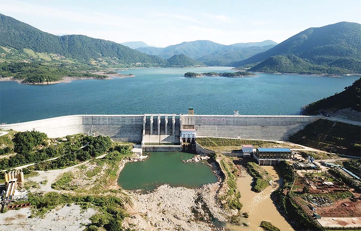 EU sẽ đẩy mạnh hợp t&aacute;c với Việt Nam trong c&aacute;c lĩnh vực thương mại, hạ tầng v&agrave; năng lượng sạch. Trong ảnh: Dự &aacute;n Thủy điện t&iacute;ch năng B&aacute;c &Aacute;i (Kh&aacute;nh H&ograve;a) được c&aacute;c đối t&aacute;c ch&acirc;u &Acirc;u hỗ trợ t&agrave;i ch&iacute;nh