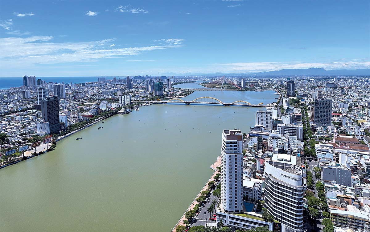 Nếu trước đây, đô thị Đà Nẵng quy hoạch lấy sông Hàn làm điểm lan tỏa, thì với không gian địa lý mới, quy hoạch hướng đến đa cực và đa trung tâm (Ảnh: Hà Minh)