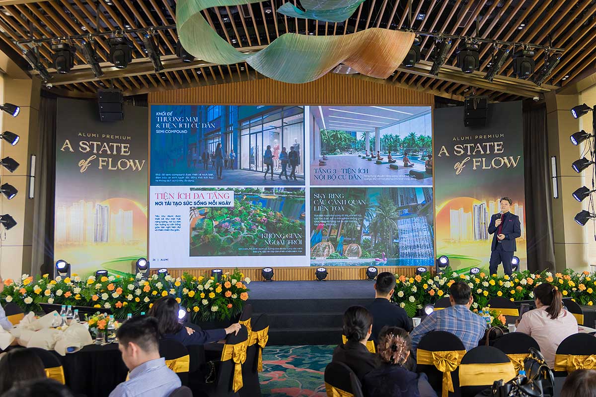 Đại diện NOBLEX giới thiệu hệ tiện ích tạo nên phong cách sống wellness chuẩn mực tại Alluvia City cùng thiết kế hiện đại dẫn về từng tòa tháp