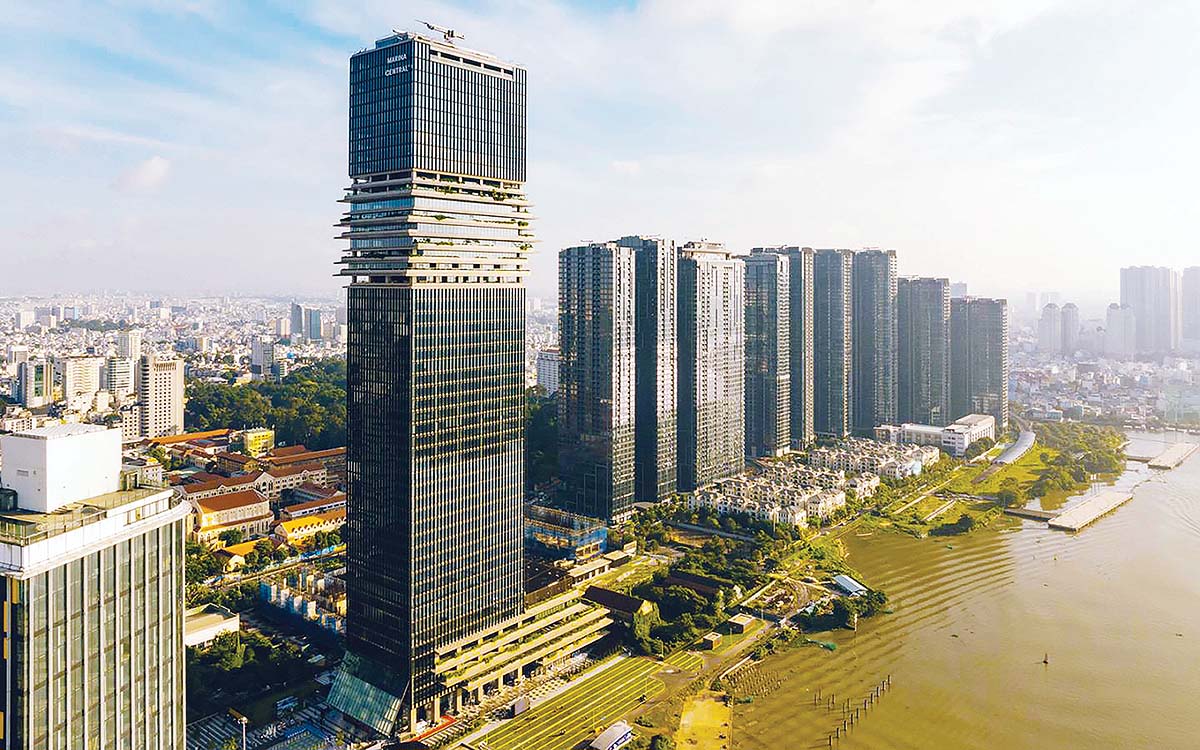 T&ograve;a nh&agrave; văn ph&ograve;ng xanh tại TP.HCM (Ảnh: L&ecirc; To&agrave;n)