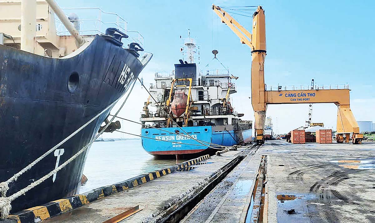 Cần Thơ c&oacute; đầy đủ điều kiện để ph&aacute;t triển th&agrave;nh trung t&acirc;m dịch vụ logistics quốc tế hiện đại của v&ugrave;ng ĐBSCL v&agrave; tiểu v&ugrave;ng Mekong (Ảnh: P.V)