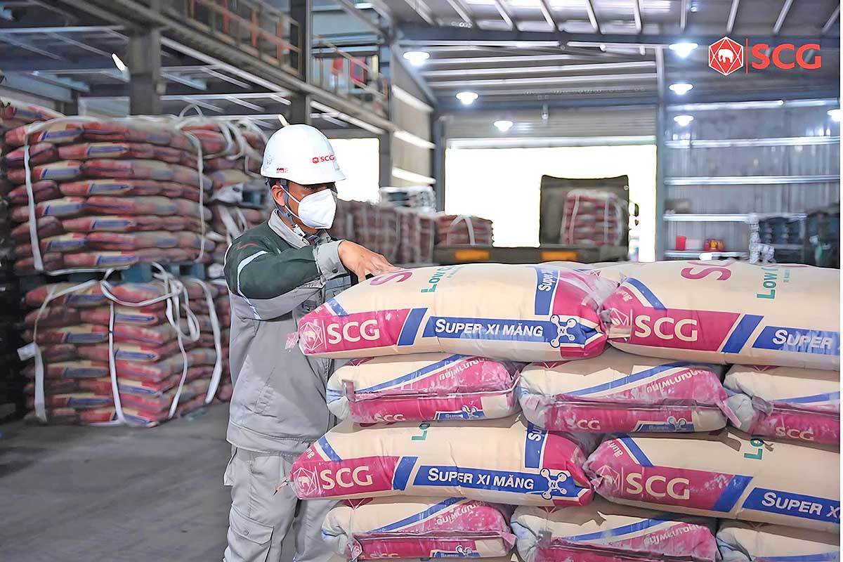 Kết quả kinh doanh tr&aacute;i chiều của SCG v&agrave; Vicem cho thấy, những gam m&agrave;u s&aacute;ng - tối của ng&agrave;nh vật liệu x&acirc;y dựng Việt Nam