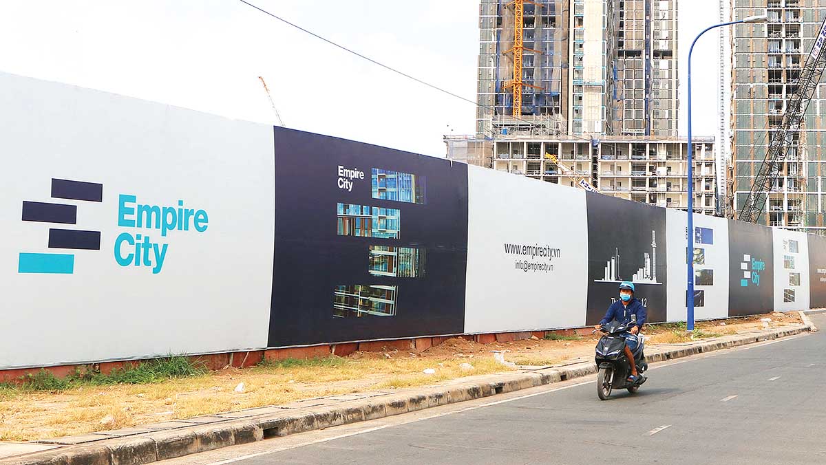 C&ocirc;ng trường Dự &aacute;n Empire City, Thủ Thi&ecirc;m, TP.HCM (Ảnh: L&ecirc; To&agrave;n)