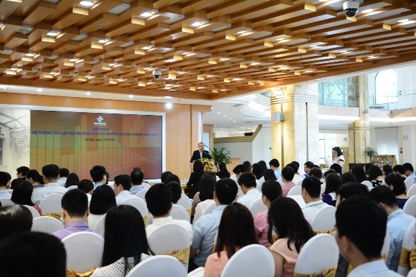 Hội thảo hệ thống tạo lập thị trường cho thị trường chứng khoán phái sinh vừa diễn ra tại Hà Nội