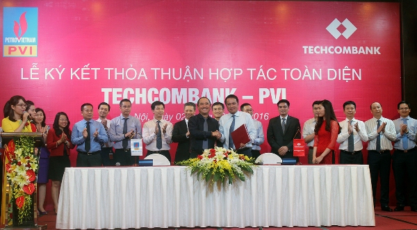 Lẽ kỹ thỏa thuận hợp tác toàn diện giữa PVI và Techcombank diễn ra tại Hà Nội
