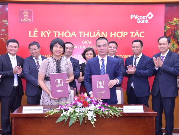 Lễ ký kết hợpt ác giữa PVcomBank và Đại học Hà Nội