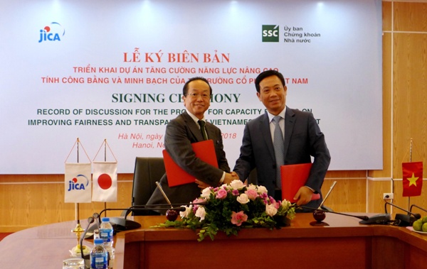 Lế ký kết hợp tác giữa JICA và Ủy ban chứng khoán vừa diễn ra tại Hà Nội