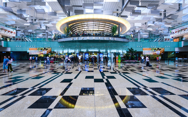 18. Singapore Changi International Airport (SIN): 62.220.000 lượt khách năm2017