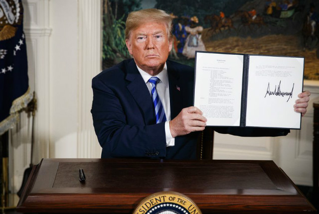 Tổng thống Trump ký lệnh rút khỏi Thỏa thuận hạt nhân Iran