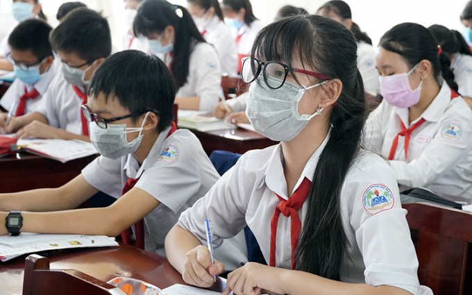 Học sinh nhiều huyện ngoại thành Hà Nội sẽ trở lại trường vào ngày 8/11.
