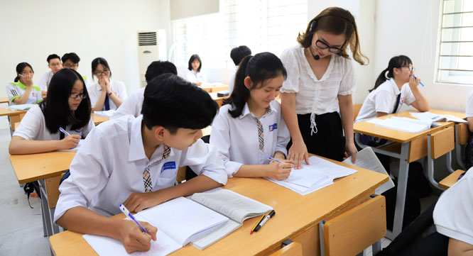 Kỳ thi tuyển sinh lớp 10 tại Hà Nội