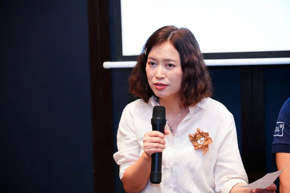 Bà Hoàng Thị Tố Nga, Giám đốc Ngành Nguyên Liệu Hoá Chất của DKSH Việt Nam tại sự kiện DKSH Beauty Show 2025.