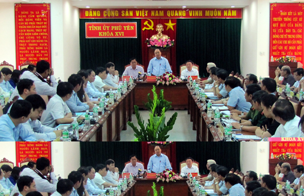 Thủ tướng Nguyễn Xuân Phúc và đoàn công tác của Chính phủ làm việc với lãnh đạo chủ chốt tỉnh Phú Yên