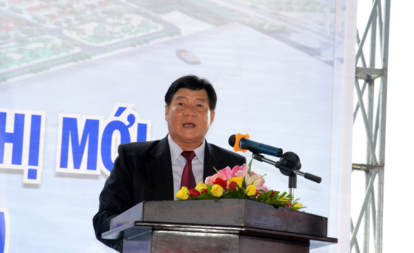Ông Lê Văn Thành-Trưởng BQL KKT Nam Phú Yên hy vọng Dự án sẽ góp phần thực hiện xây dựng đô thị Tuy Hòa khang trang, hiện đại. Ảnh: Hà Minh