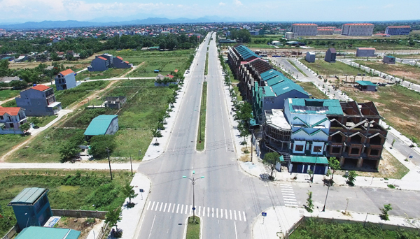 Tọa lạc cạnh trung tâm thành phố, Hue Green City với tổng diện tích 62ha với mật độ xây dựng chỉ 23%, là khu đô thị mới cao cấp hàng đầu tại Huế - nơi hội tụ những giá trị tiềm năng thương mại, du lịch lớn lao.