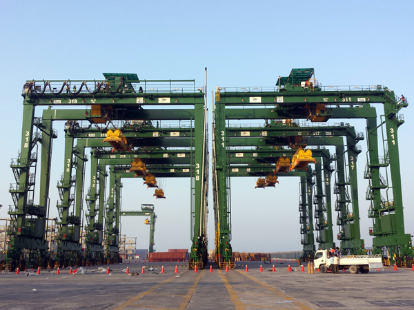 Cảng Saudi Global Port (SGP), một hải cảng lớn đặt tại thành phố Dammam (Vương quốc Ả Rập Xê Út) đón hàng của Doosan Vina