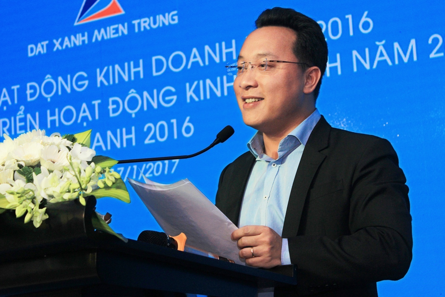 Tổng giám đốc Trần Ngọc Thành phát biểu trong Lễ tổng kết và vinh danh năm 2016 của Đất Xanh Miền Trung