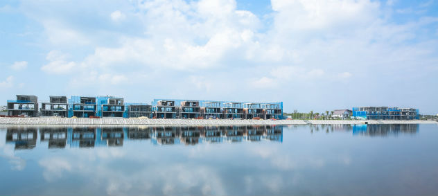 Dự án One River - Dự án siêu sang với các căn villas triệu đô soi bóng bên dòng sông Cổ Cò đang là sản phẩm cao cấp bậc nhất Đà Nẵng hiện nay do ĐXMT làm chủ đầu tư.